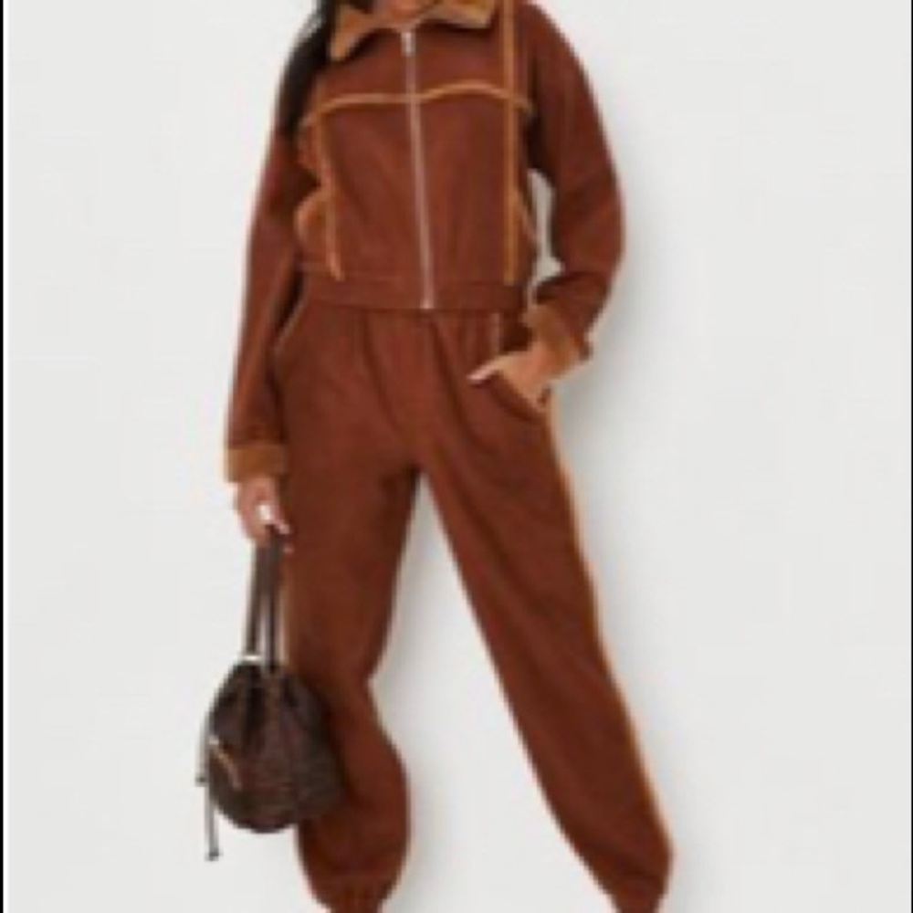 Chocolate co ord fleece and borg detail jogger and zip jacket